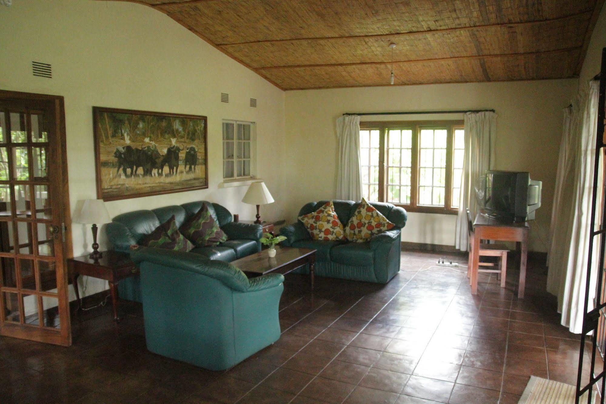 Kumbali Country Lodge Lilongwe Ngoại thất bức ảnh